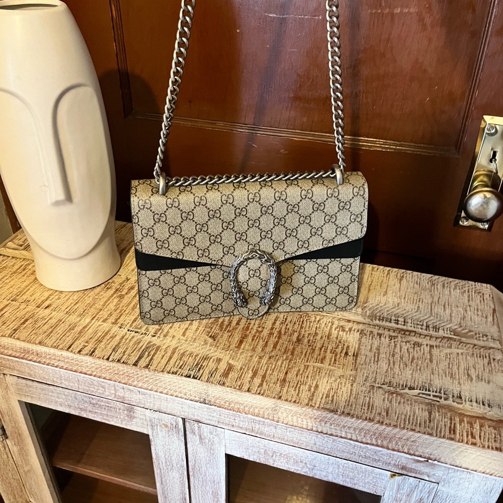 Gucci Beige and Black Shoulder Bag